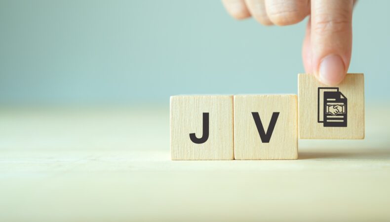 DISPUTE AMONG JOINT VENTURE PARTNERS AND JOINT VENTURE AGREEMENT